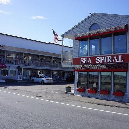 Sea Spiral Suites Hampton Exterior photo